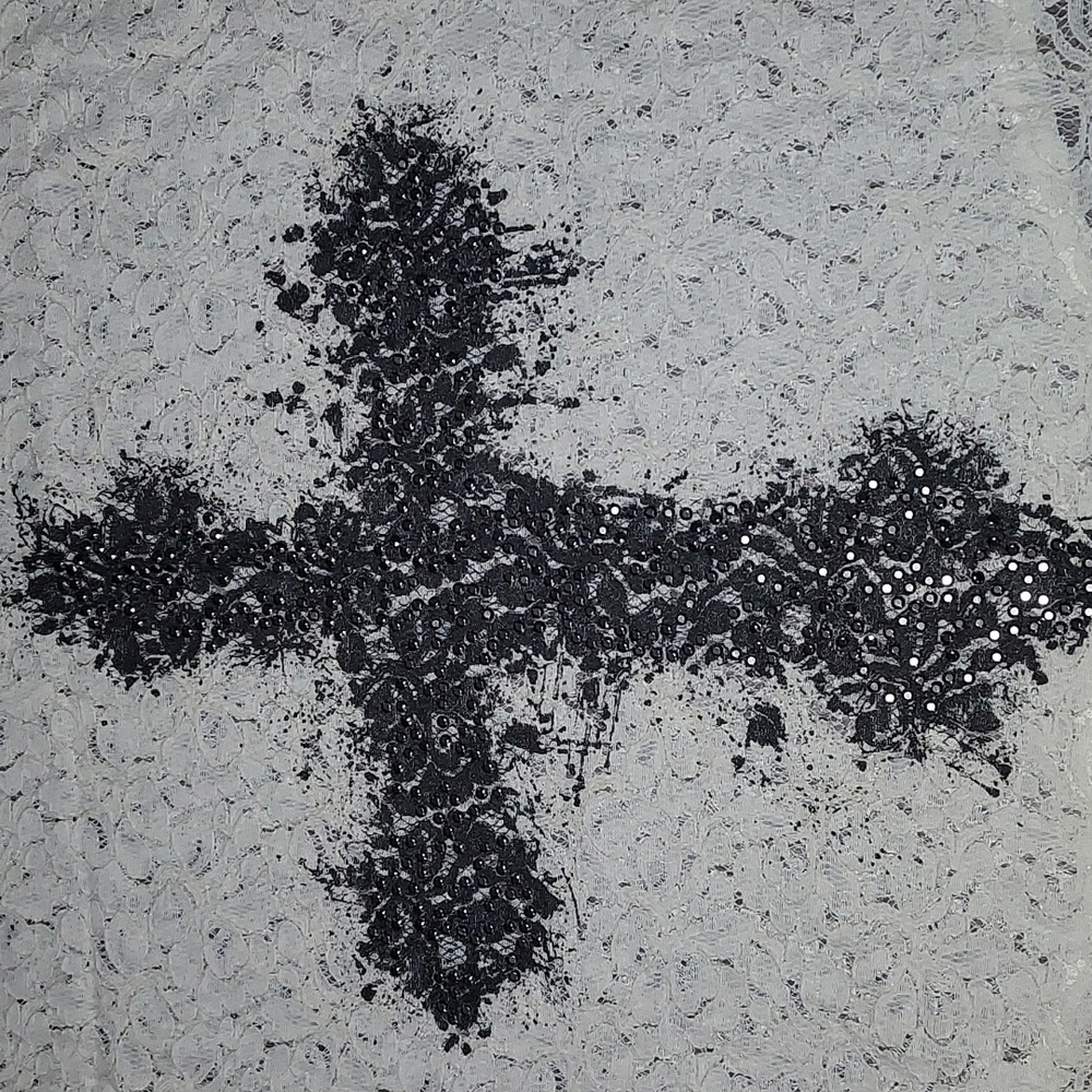 ๐ Cato Lace Sleeveless Cross Top 22/24 - Picture 2 of 5
